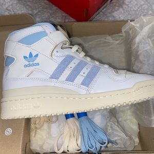 Adidas Forum Hi 84 baby blue size 6 ,women’s size 7.5